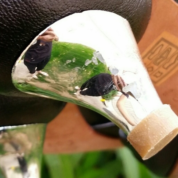 SWARTZ kitty leather‎  heels - Picture 5 of 6